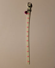 Load image into Gallery viewer, Glow in the Dark Collar for Cats and Dogs