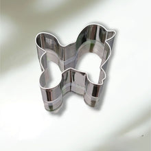 Load image into Gallery viewer, Dog-shaped Cookie Cutters