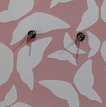 Load image into Gallery viewer, Earrings Wine Glass With Red Wine Fun Pair Gift - NEW

