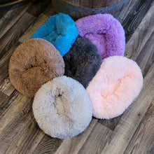 Load image into Gallery viewer, Calming Donut colorful Pet Beds 16&quot; 40cm grey blue pink purple brown anti-anxiety bed
